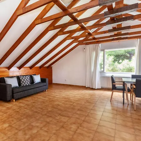 Banys By Interhome