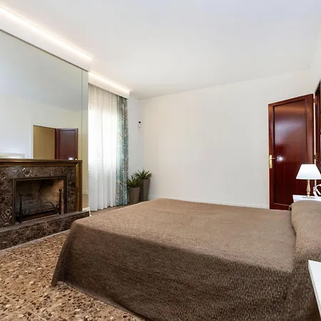 Banys By Interhome