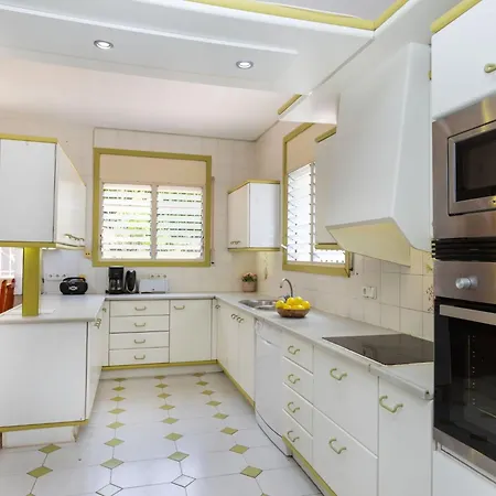 Banys By Interhome